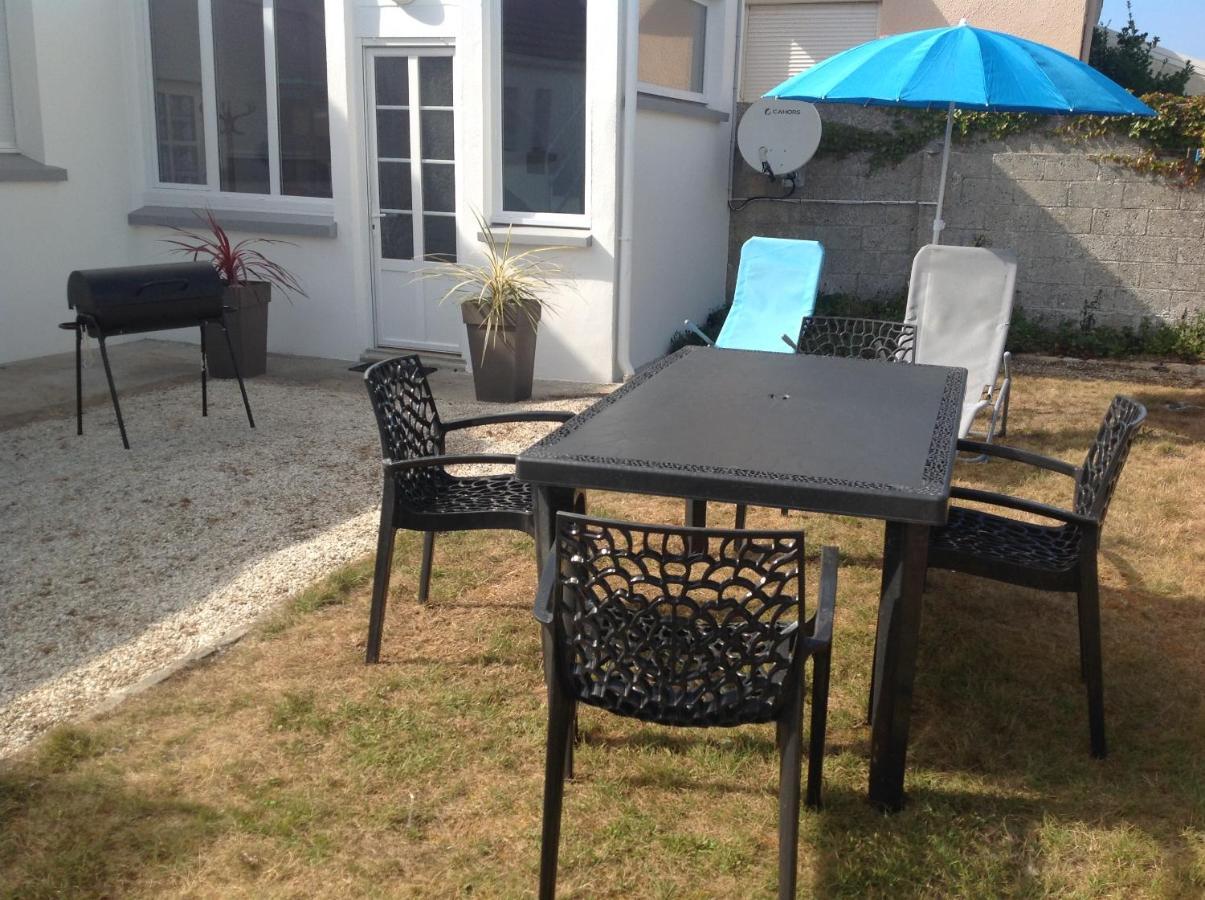 Au Bord Du Chenal Villa Porspoder Exterior photo